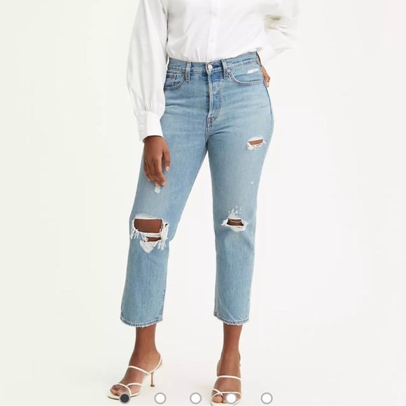 Levi’s Wedgie Straight Ripped Jeans Women’s - Picture 1 of 7